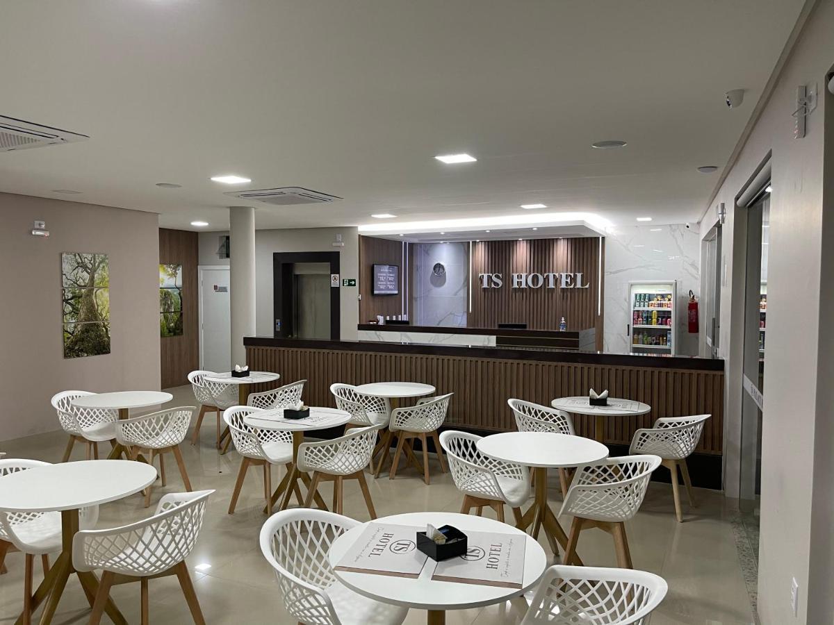 Ts Hotel Porteirinha Exterior foto